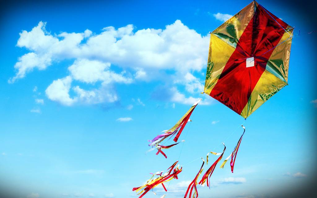 Καθαρά Δευτέρα: Γιατί πετάμε χαρταετό και τρώμε λαγάνα;