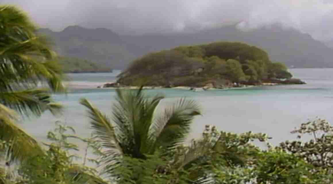 Ο άνθρωπος που έκανε ένα νησί παράδεισο ζώων