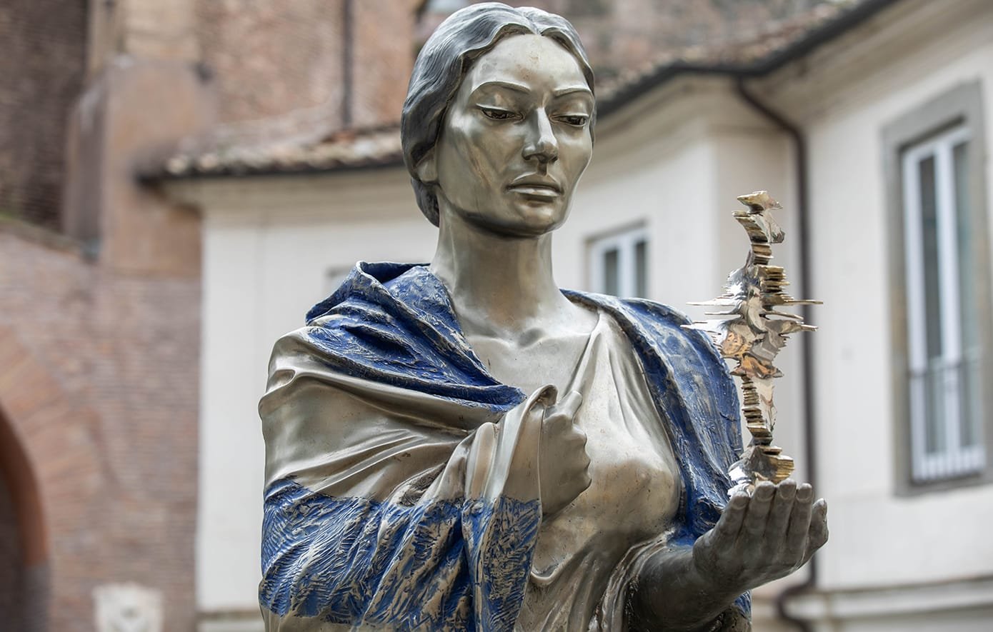 Η Μαρία Κάλλας έγινε γλυπτό