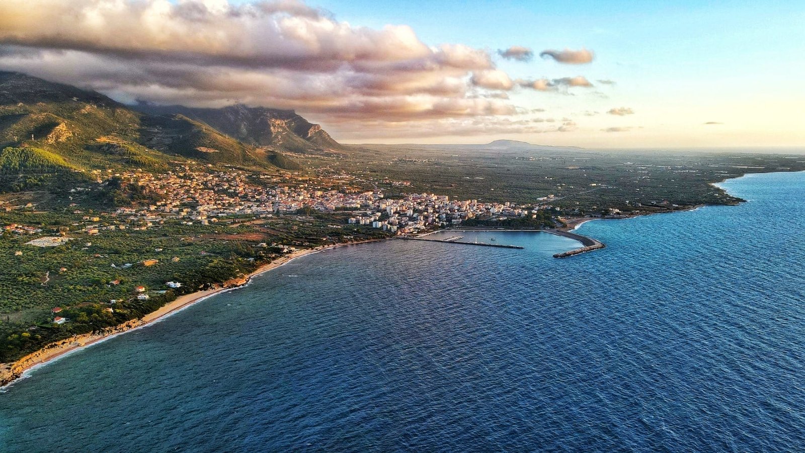 Κυπαρισσία: Ο γαστρονομικός θησαυρός της Μεσσηνίας