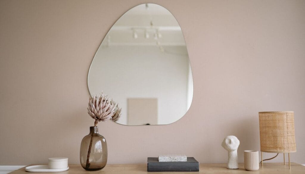 Αστραφτεροί Καθρέφτες Χωρίς Σημάδια