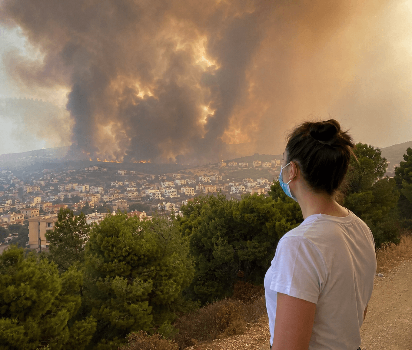 Πώς ο καπνός από τις πυρκαγιές απειλεί την υγεία μας