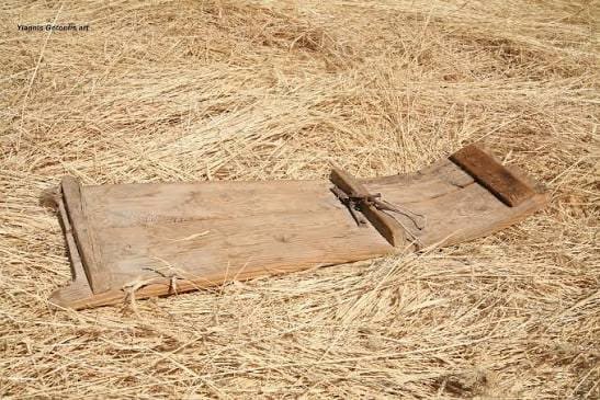 Δουκάνη: Το ξύλινο εργαλείο του αλωνίσματος στη Θράκη